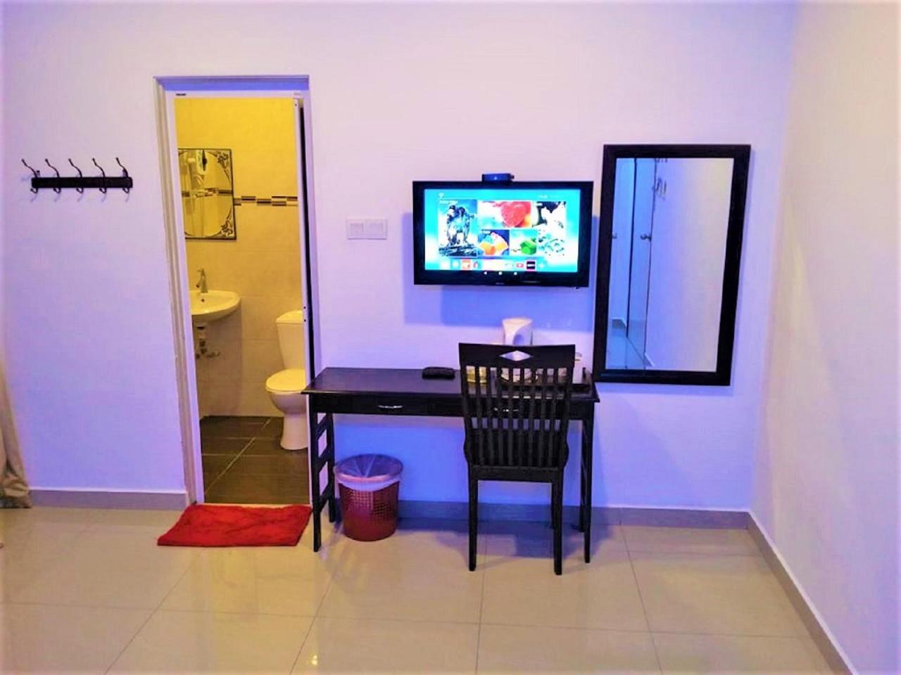 Sunsega Hotel Perai Bagian luar foto